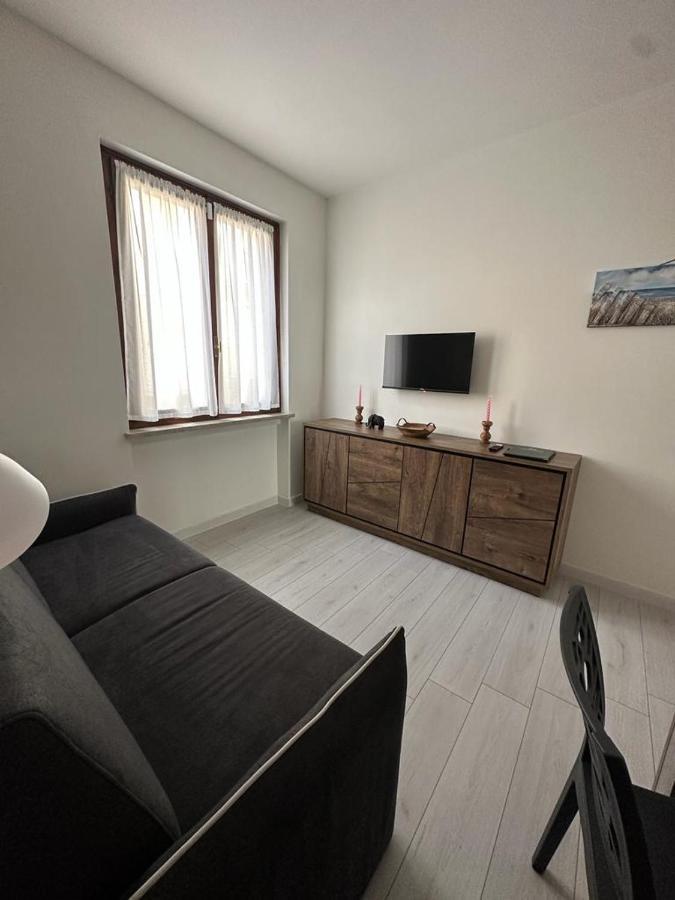 Cavour Apartment Center Бардоліно Екстер'єр фото
