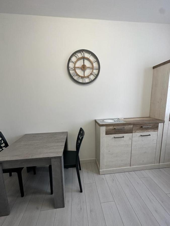 Cavour Apartment Center Бардоліно Екстер'єр фото